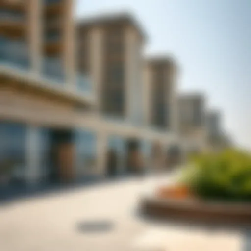 Exploring Jumeirah Beach: A Comprehensive Overview Introduction